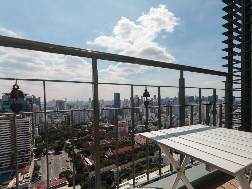 Villa Asoke Банкок Екстериор снимка